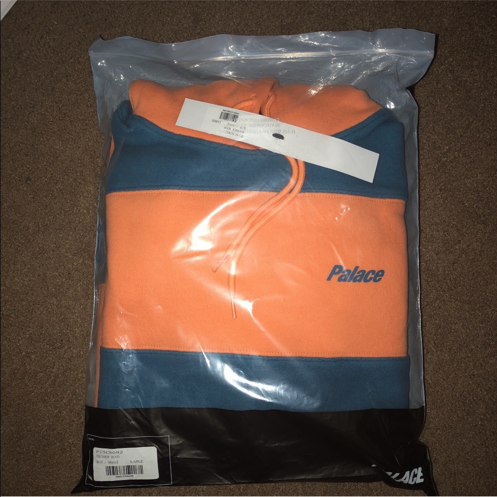 Palace brusher hoodie